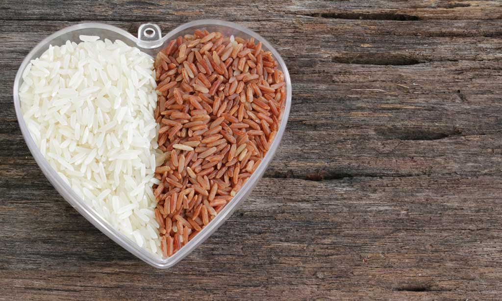 Lisää kuidunsaantia – vaihda valkoinen riisi tummaan - Keventäjä