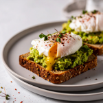 Valkuaiset vai kokonaiset kananmunat? Näin valitset oikein