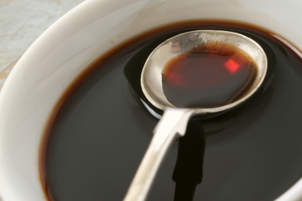 Lusikassa balsamicoa.